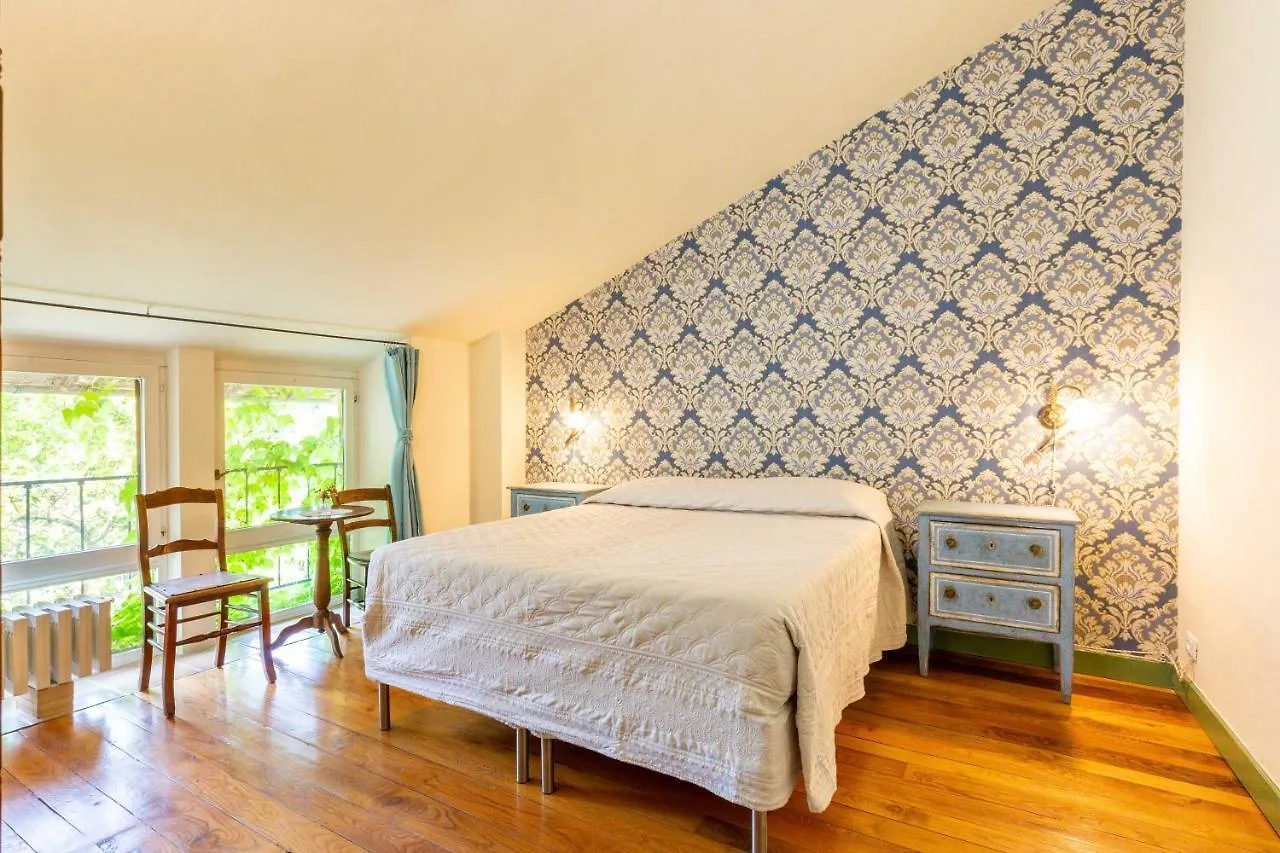 Casa Palmira Guest House Polcanto Italy